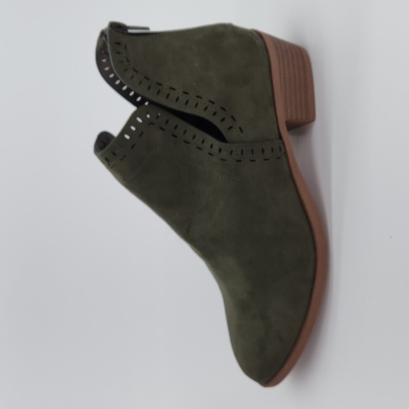 Just Fab Tommi Green Faux Suede Cutout Bootie - Zippered Heel Trendy & Versatile - Picture 8 of 12
